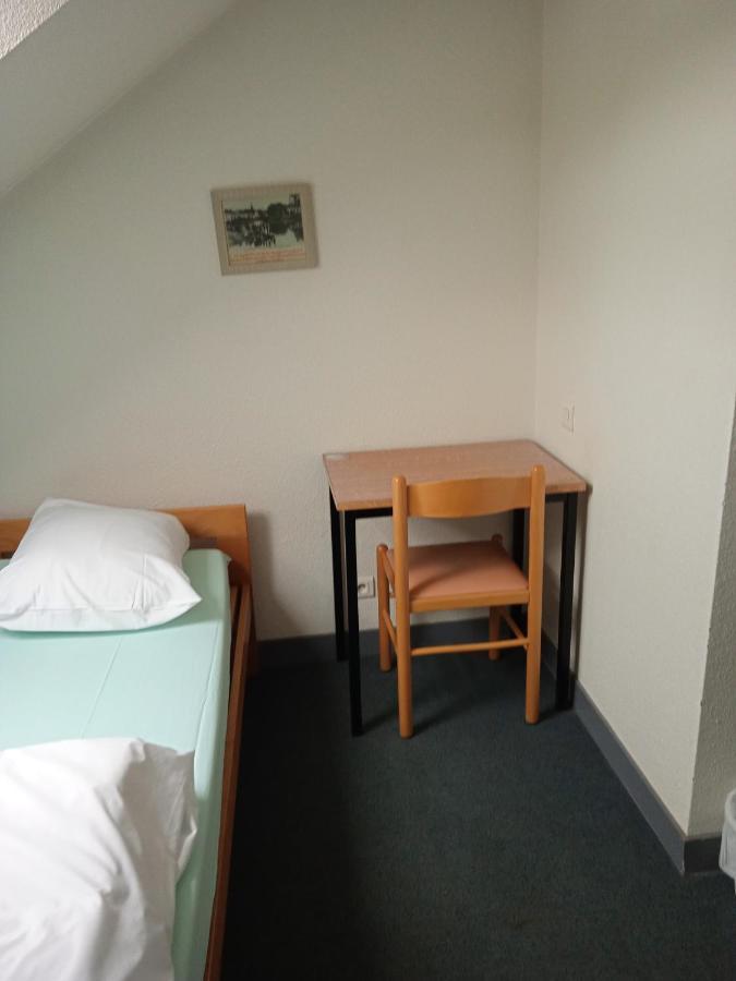 Auberge De Jeunesse Hi Pontivy Eksteriør bilde
